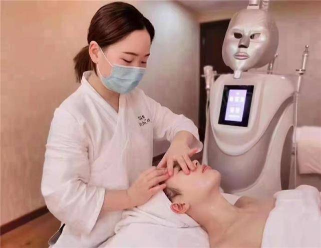 美容院加盟店应该怎么样拓客_客户_服务_顾客